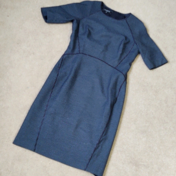 Lafayette 148 New York Dresses & Skirts - EUC Lafayette 148 navy blue dot midi dress